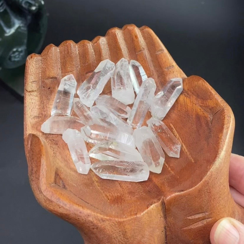Clear Quartz Crystal - Natural Crystals and Minerals