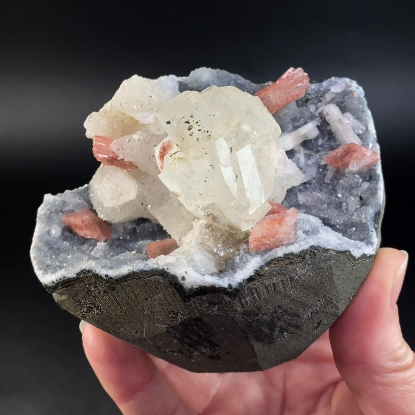 Phosphorescent Calcite Crystals with Druzy Quartz & Heulandite in Chalcedony Lined Basalt Pocket