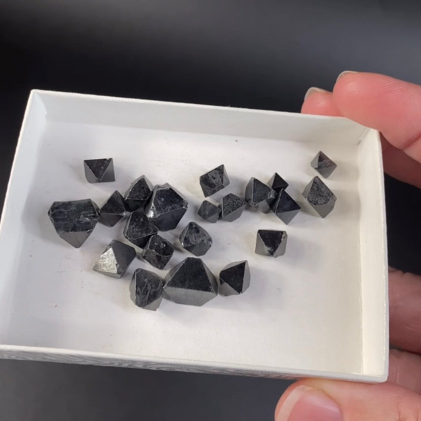 Magnetite Octahedron Crystal Lot 20 Grams