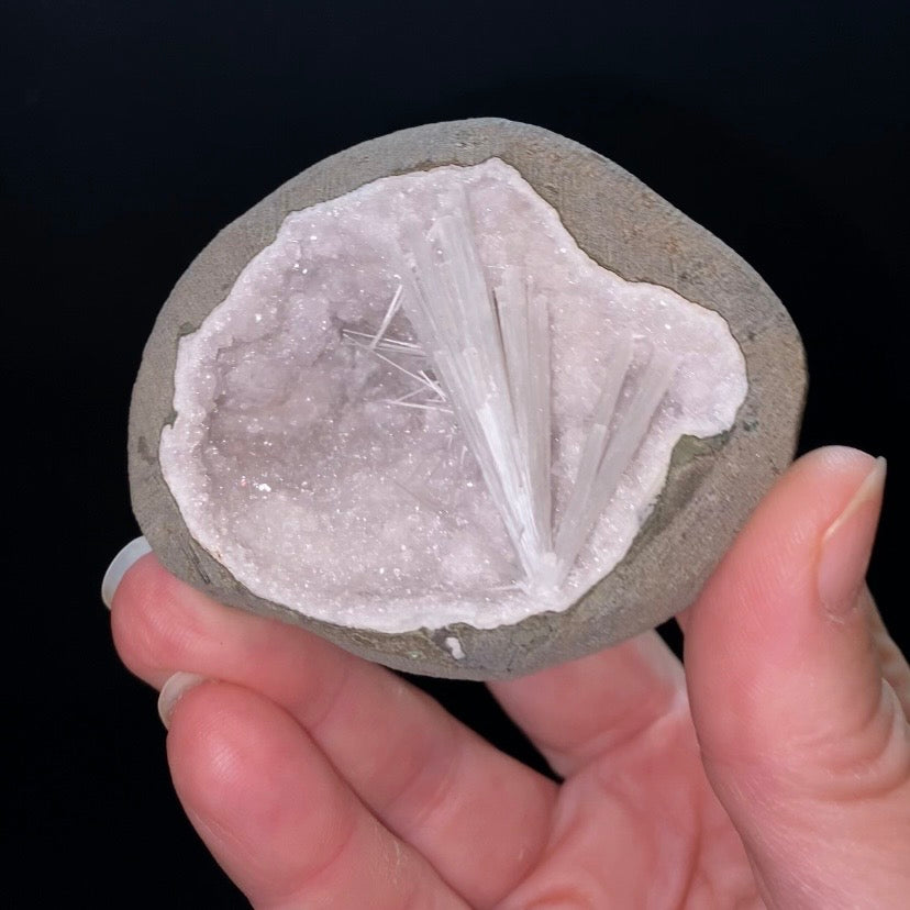 Radiating Scolecite Crystals with Quartz in Trimmed Basalt Pocket