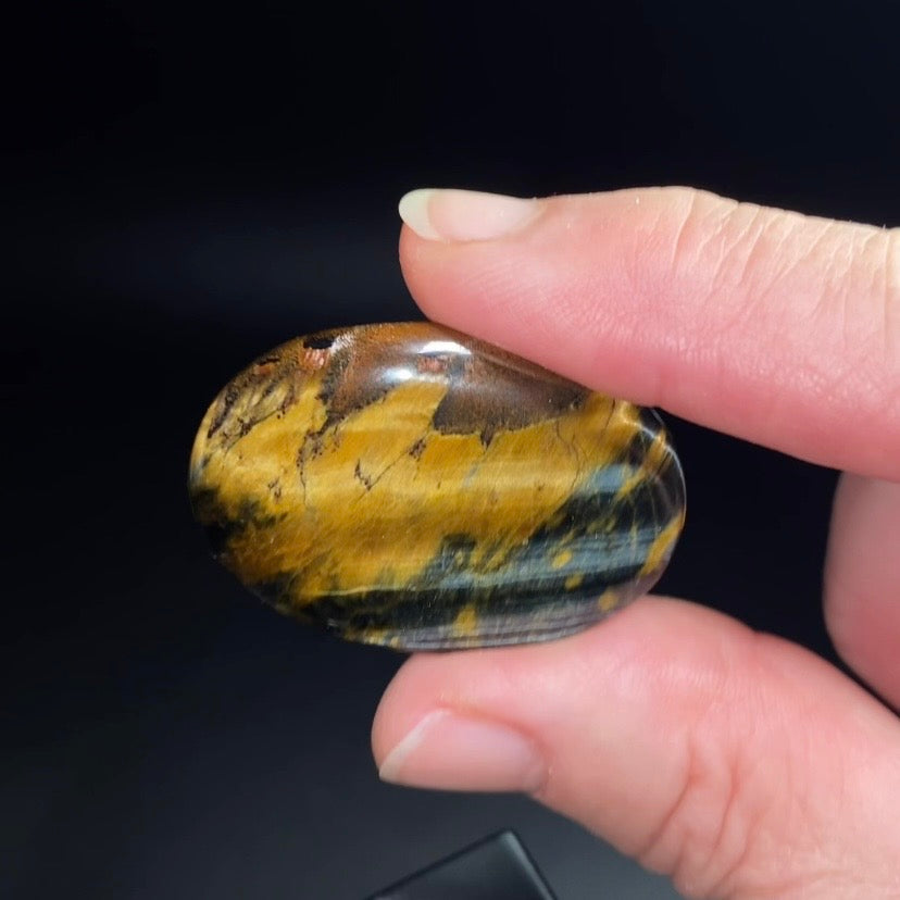 Golden Tiger Eye Polished Cabochon
