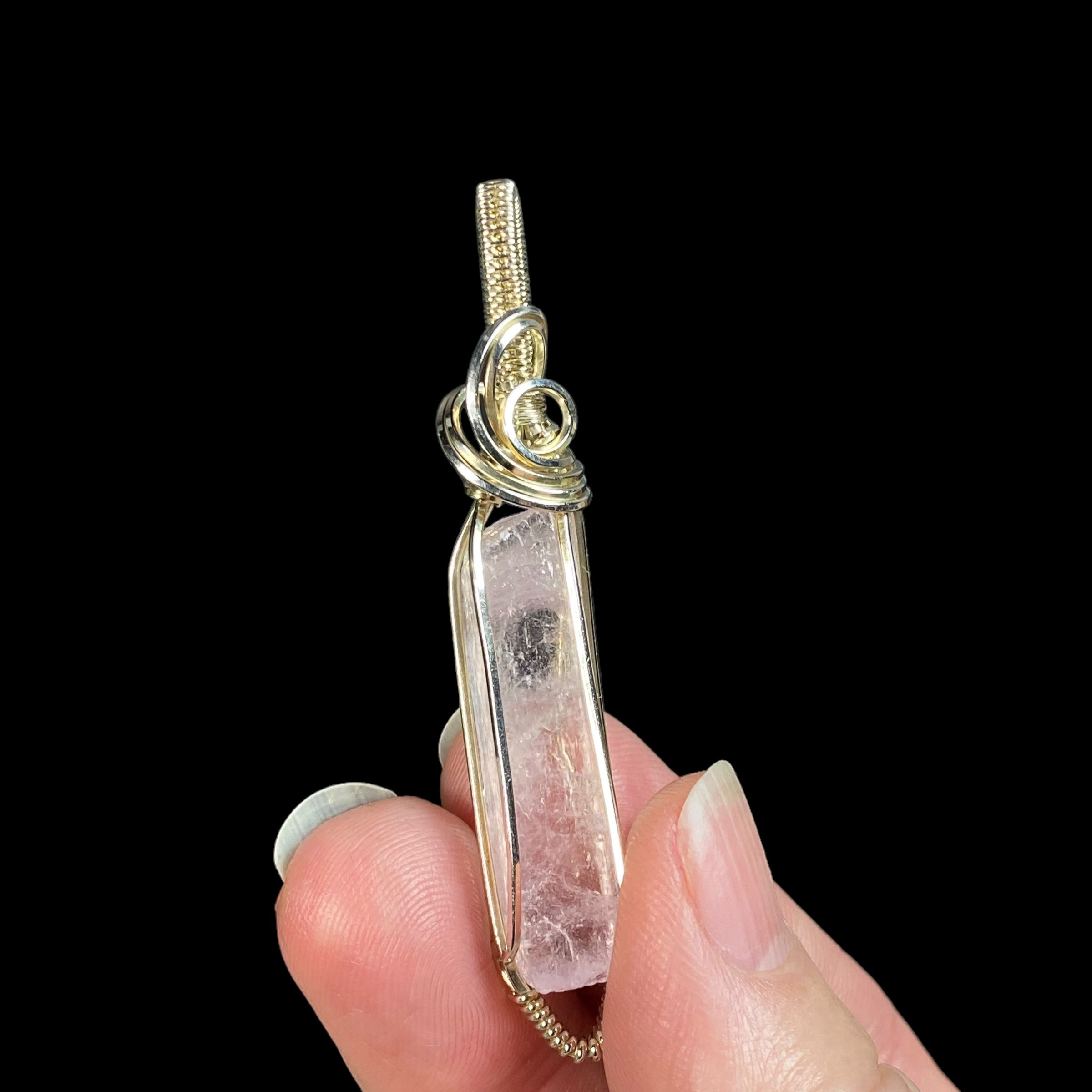 Silver store wire wrap pendent with crystals