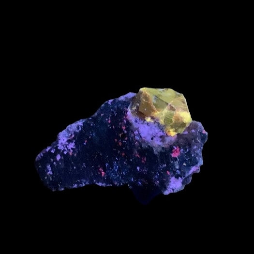 Zircon Crystal with Fluorescent Apatite Inclusions, Biotite-Calcite Aegirine matrix, Astore Valley, Pakistan