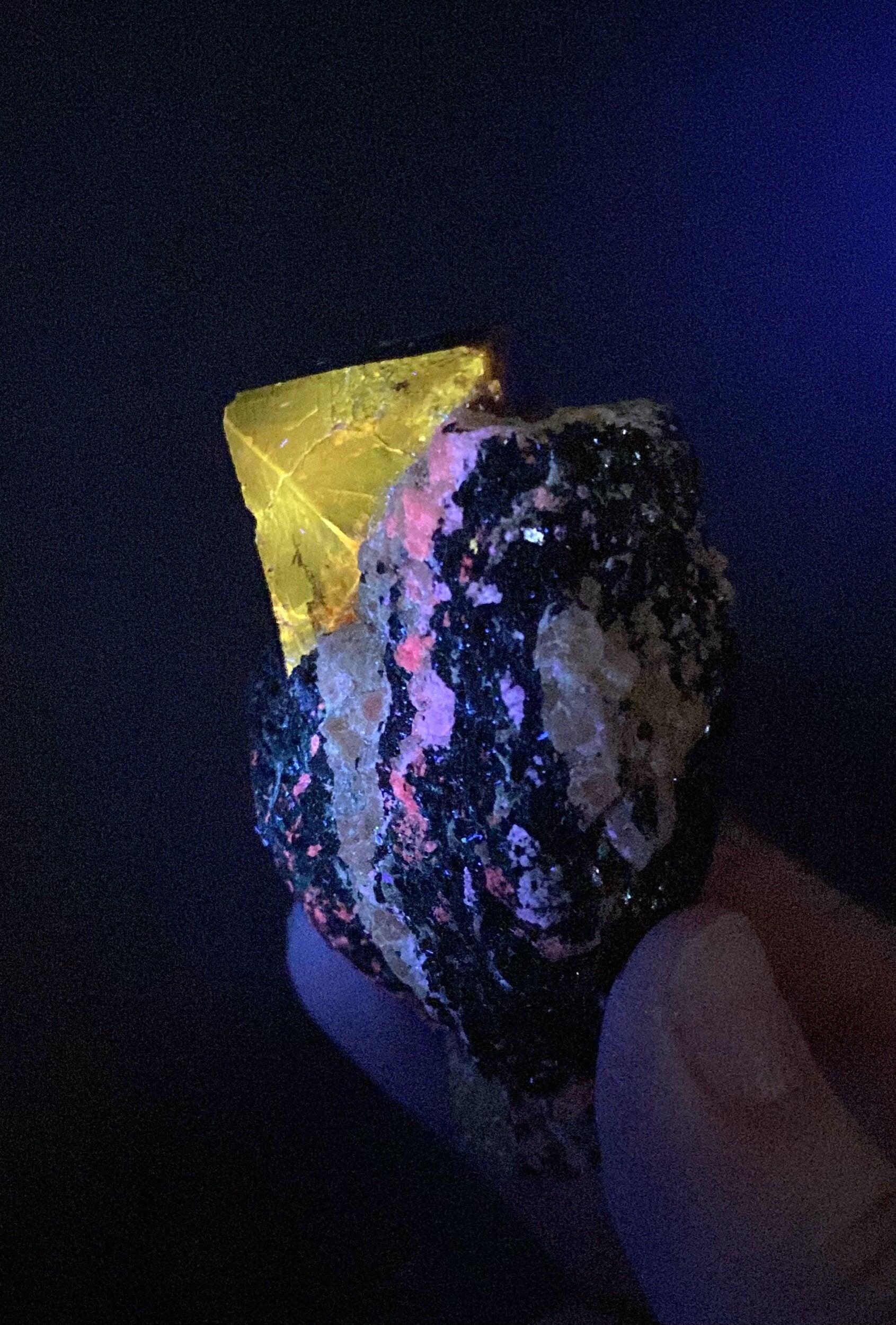 Natural Unique Fluorescent Two Zircon Crystal On Matrix top 23 Gram