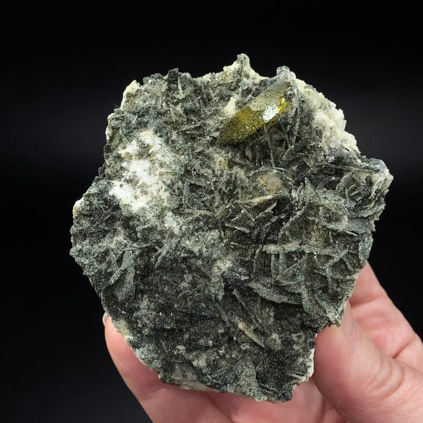 Sphene (Titanite) Twinned Crystal with Clinochlore-Coated Cleavelandite on Feldspar, Shigar Valley, Pakistan