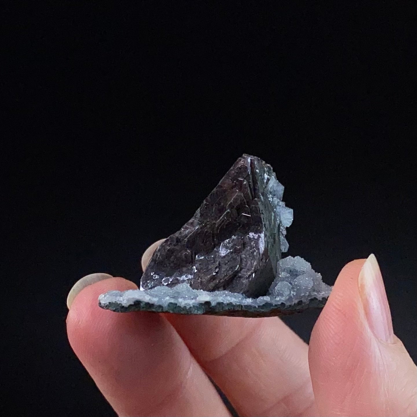 Brown Heulandite Fan with Clear Stilbite Blades on Chalcedony