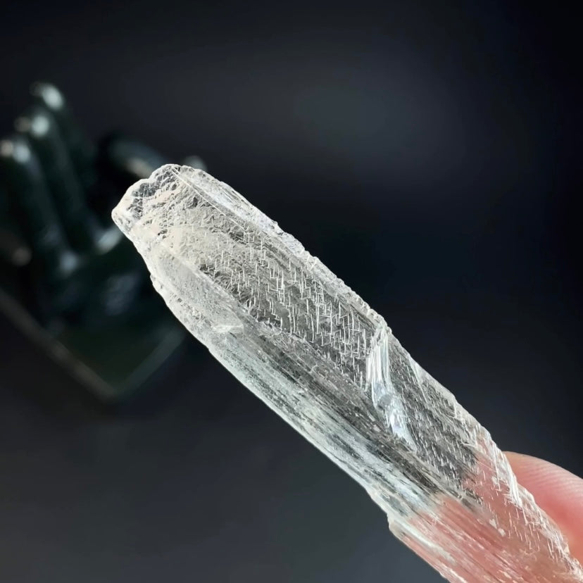 Natural Etched Spodumene Crystal Blade Clear Kunzite, Triphane from Minas Gerais, Brazil