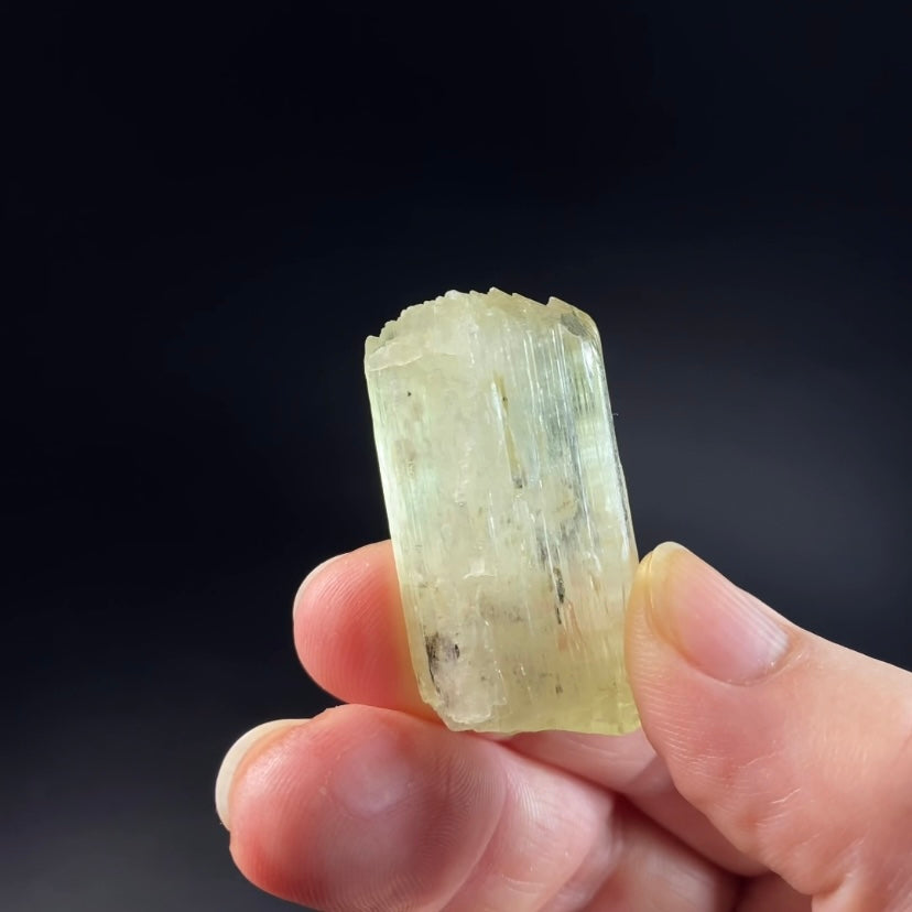 Yellow Spodumene Triphane Crystal Fluorescent Yellow Kunzite