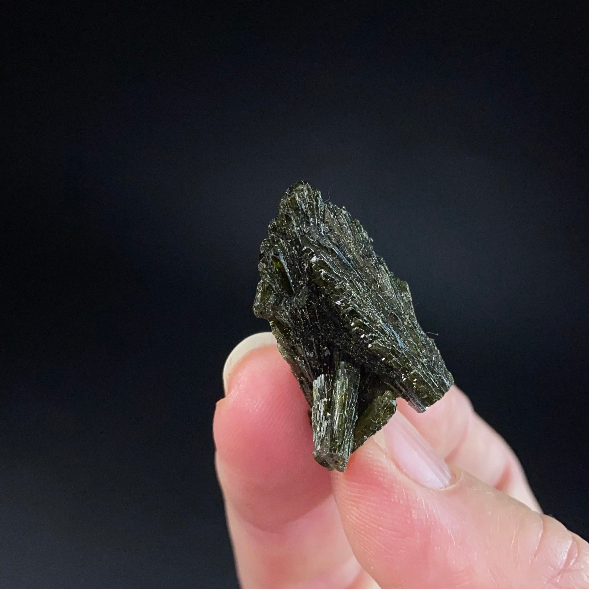 ONE Epidote Fan Crystal Cluster from Kharan, Balochistan, Pakistan