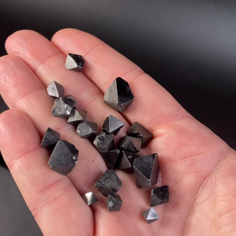 Magnetite Octahedron Crystal Lot 20 Grams