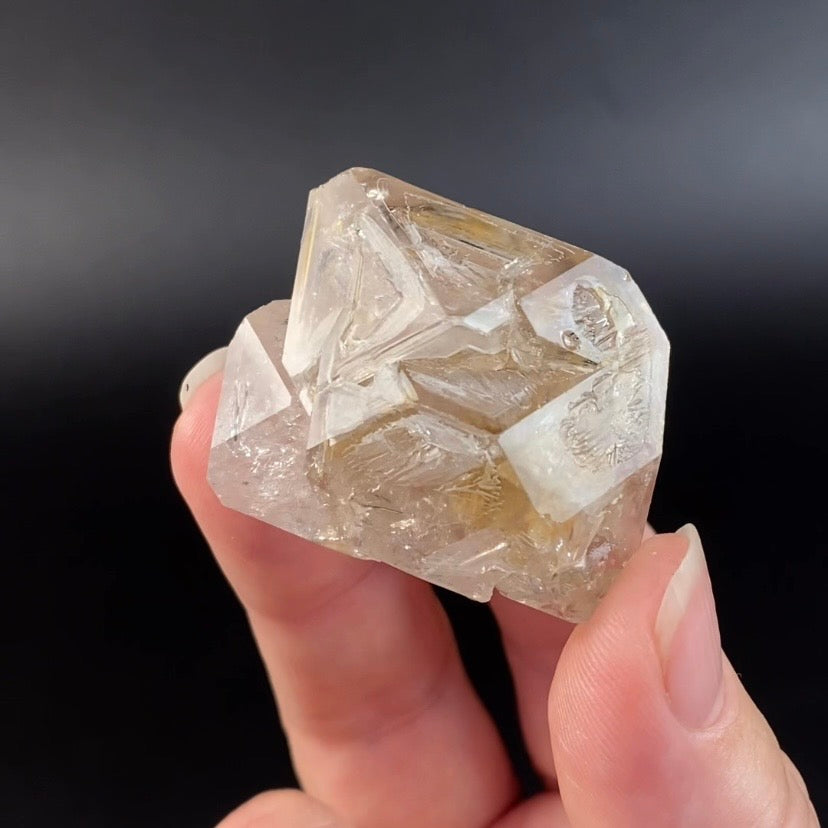 Double Terminated Fenster Window Quartz Crystal