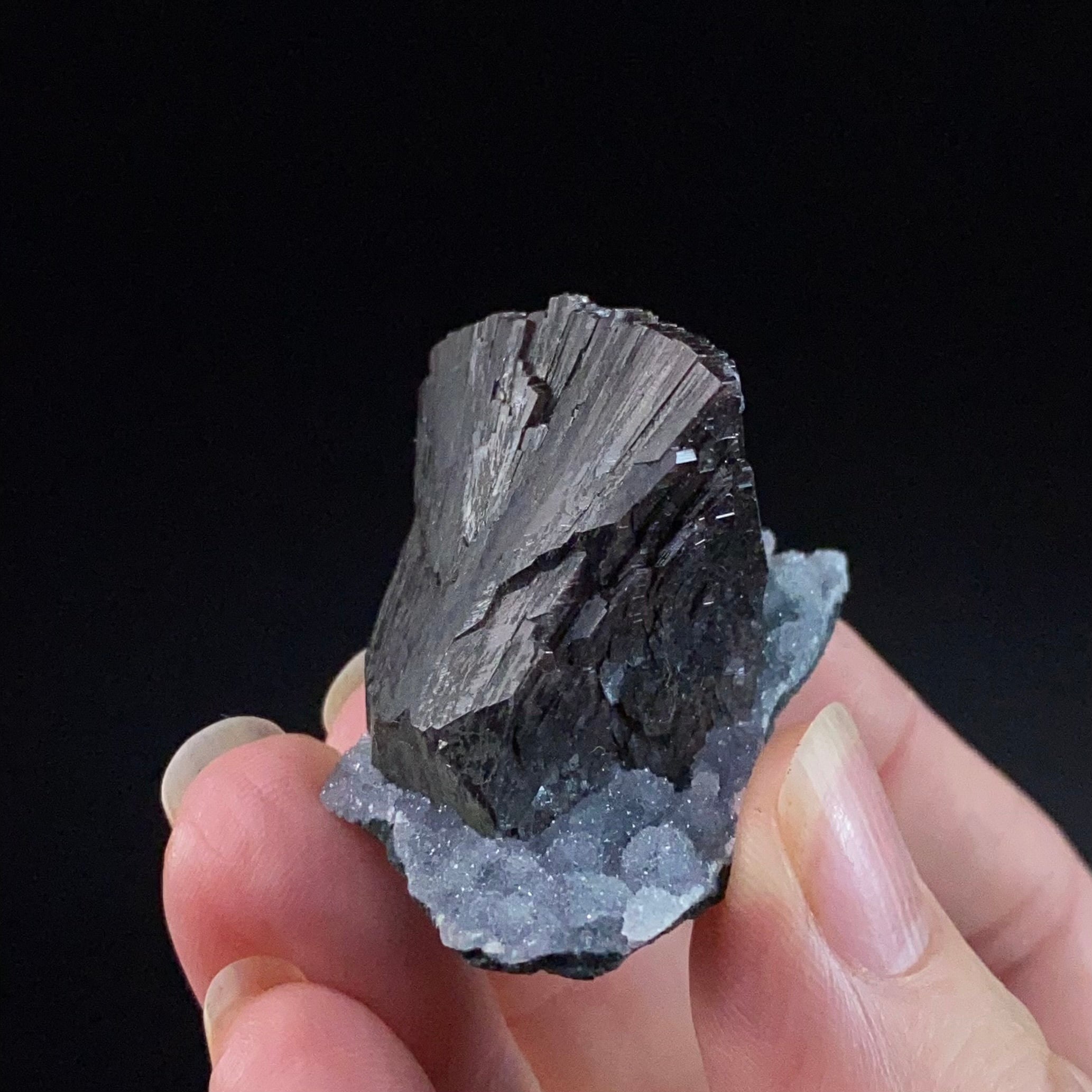 Brown Heulandite Fan with Clear Stilbite Blades on Chalcedony