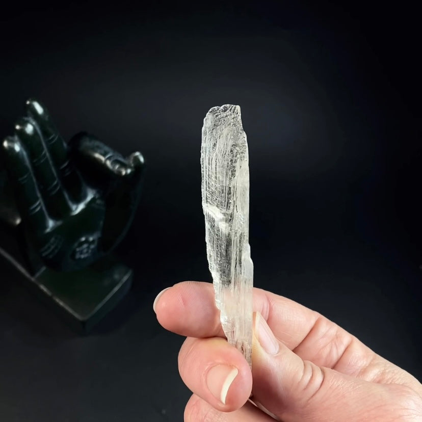 Natural Etched Spodumene Crystal Blade Clear Kunzite, Triphane from Minas Gerais, Brazil