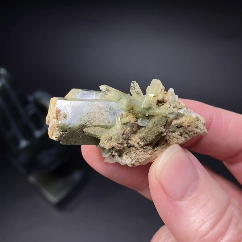 Chlorite Included Quartz Cluster