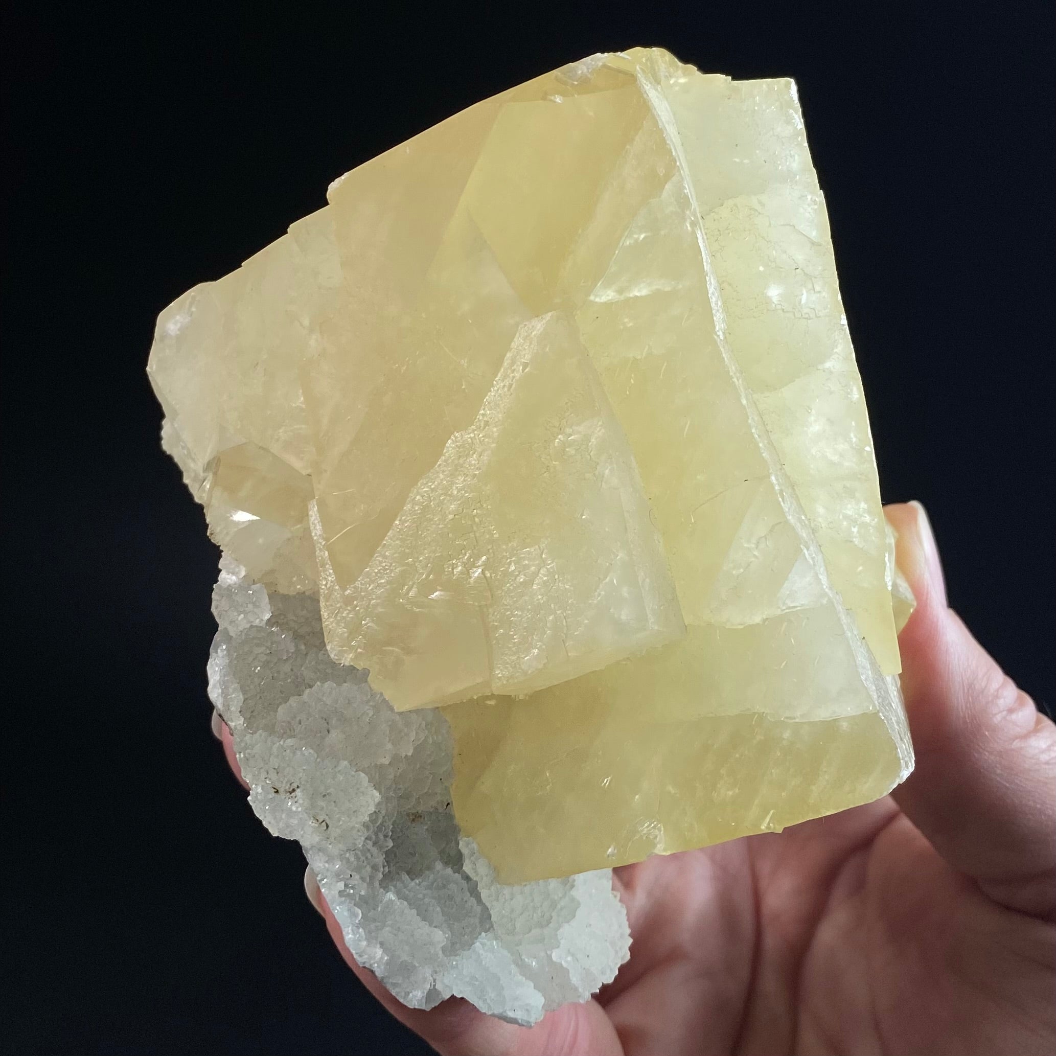 Yellow Rhombic Calcite Cluster with Chalcedony on Basalt Matrix Remnant