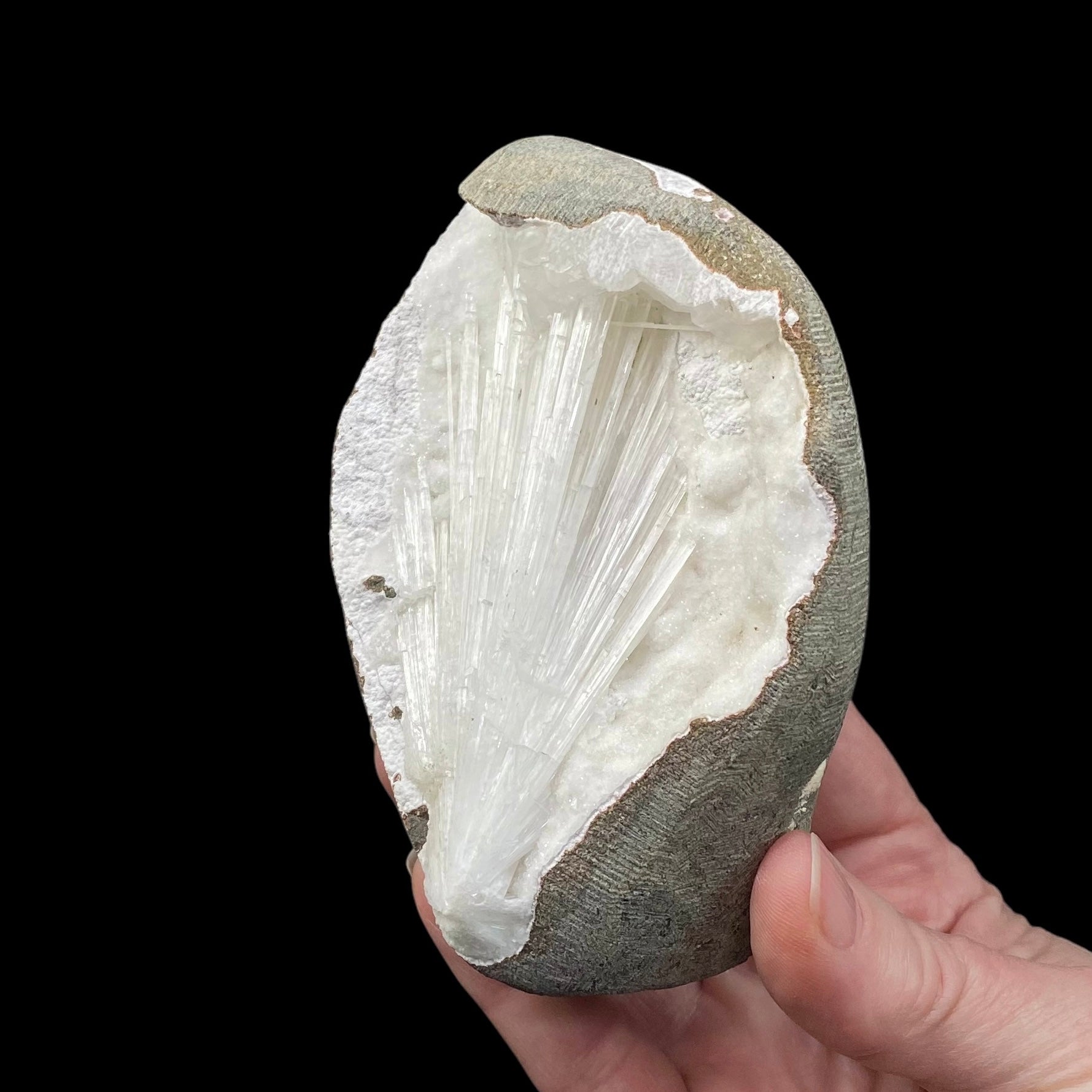 Scolecite Spray with Heulandite, Quartz & Mordenite in Trimmed Basalt Pocket