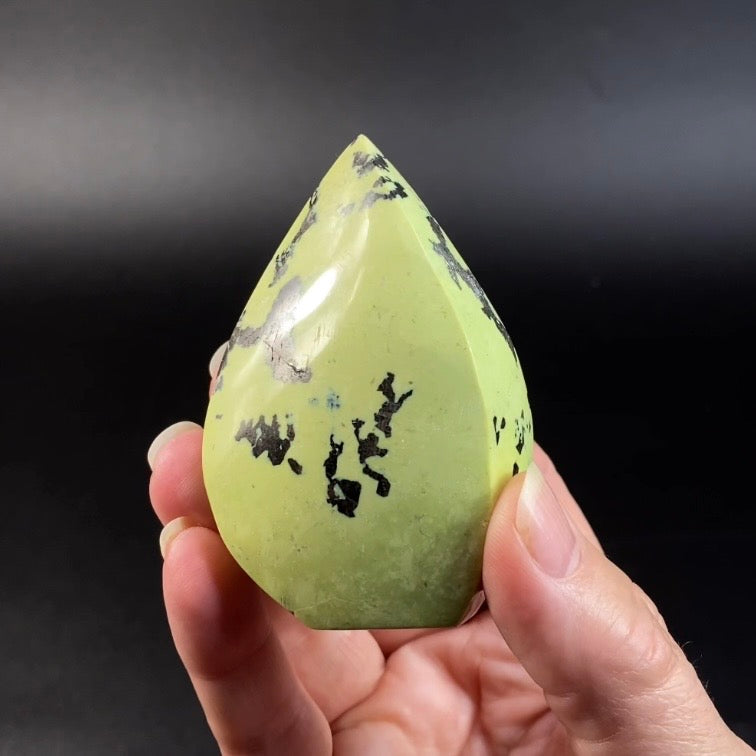 Peruvian Serpentine & Pyrite Polished Teardrop Flame