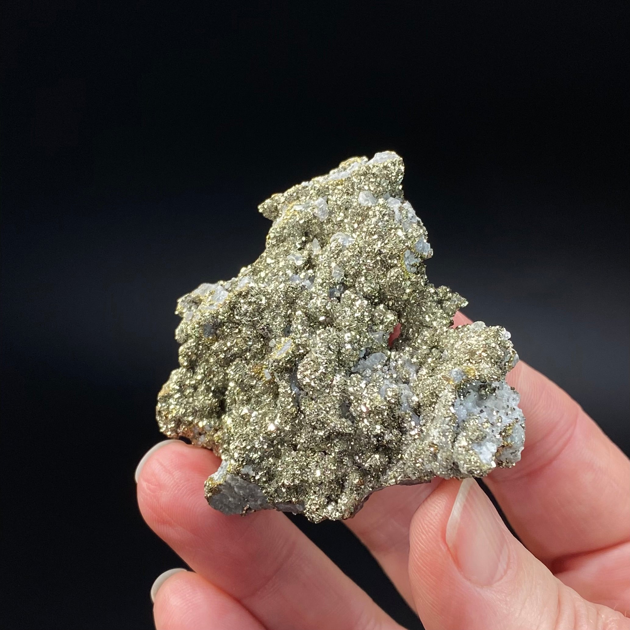 Druzy Cubic Pyrite Crystals over Fluorescent Calcite