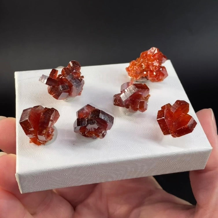 Gemmy Vanadinite Thumbnail Size Cluster