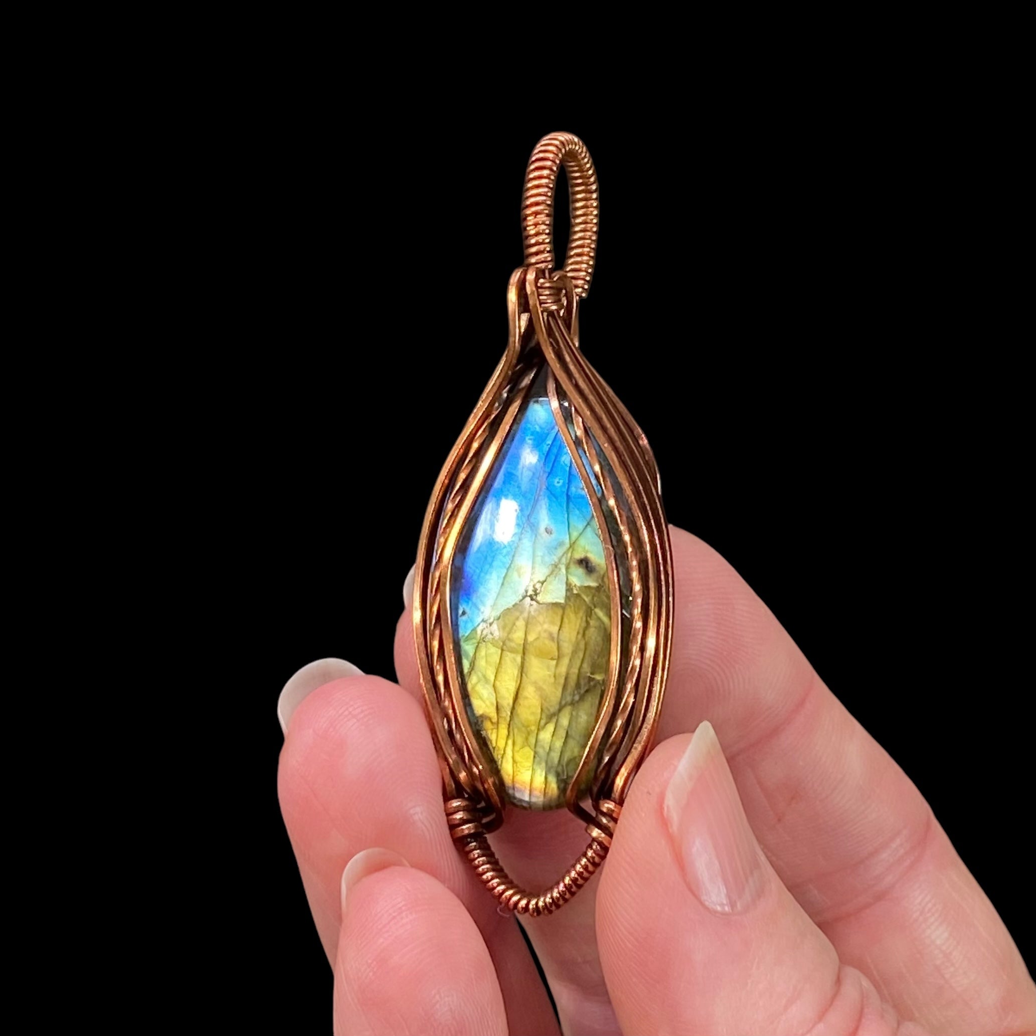 Labradorite Cabochon Wire Wrap Pendant - Oxidized Copper Wire