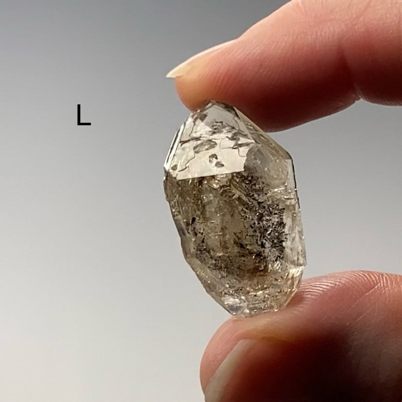 Large Petroleum Quartz Crystal with Fluorescence, Balochistan, Pakistan