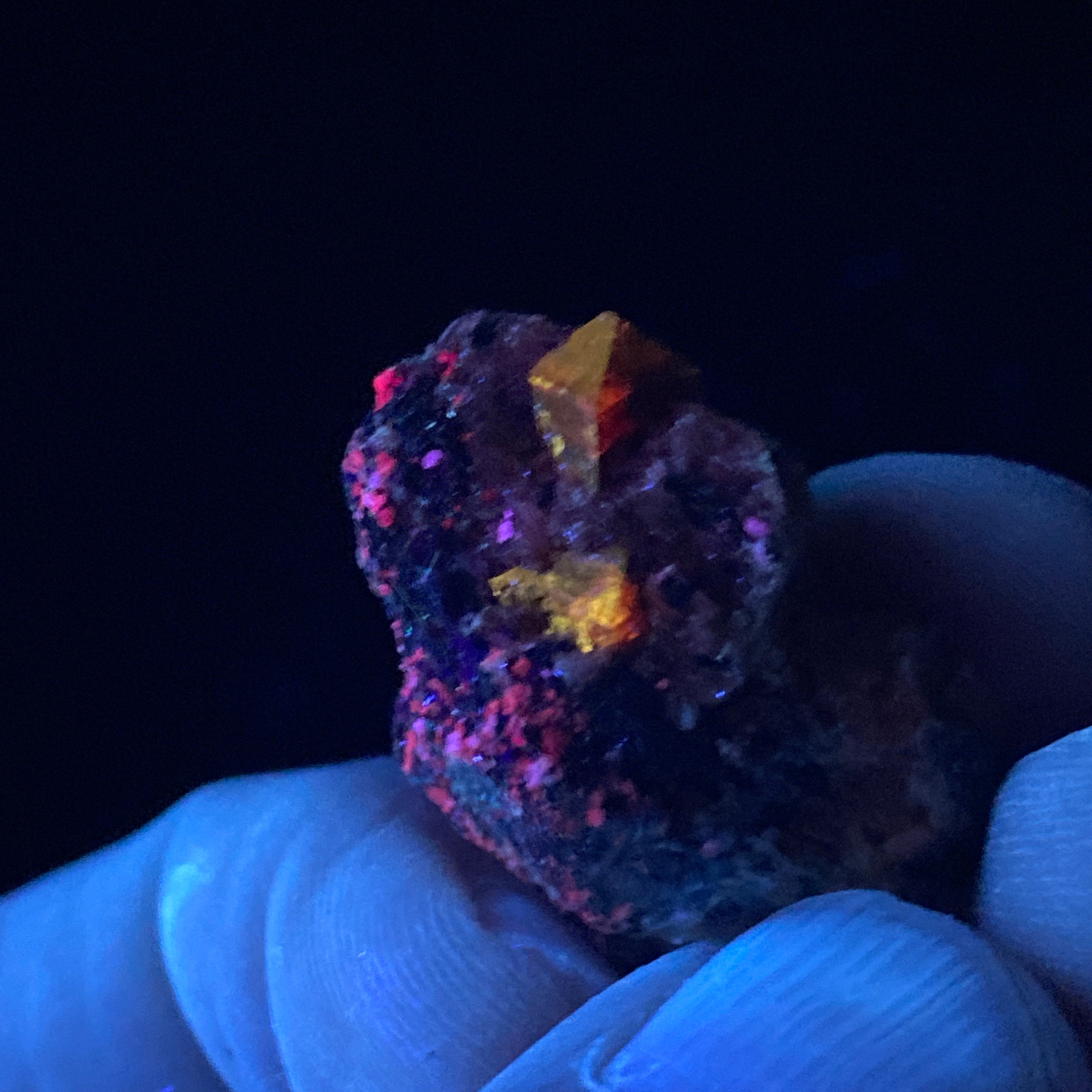 Zircon Crystals with Fluorescent Apatite Inclusions, Biotite-Calcite Aegirine matrix, Astore Valley, Pakistan