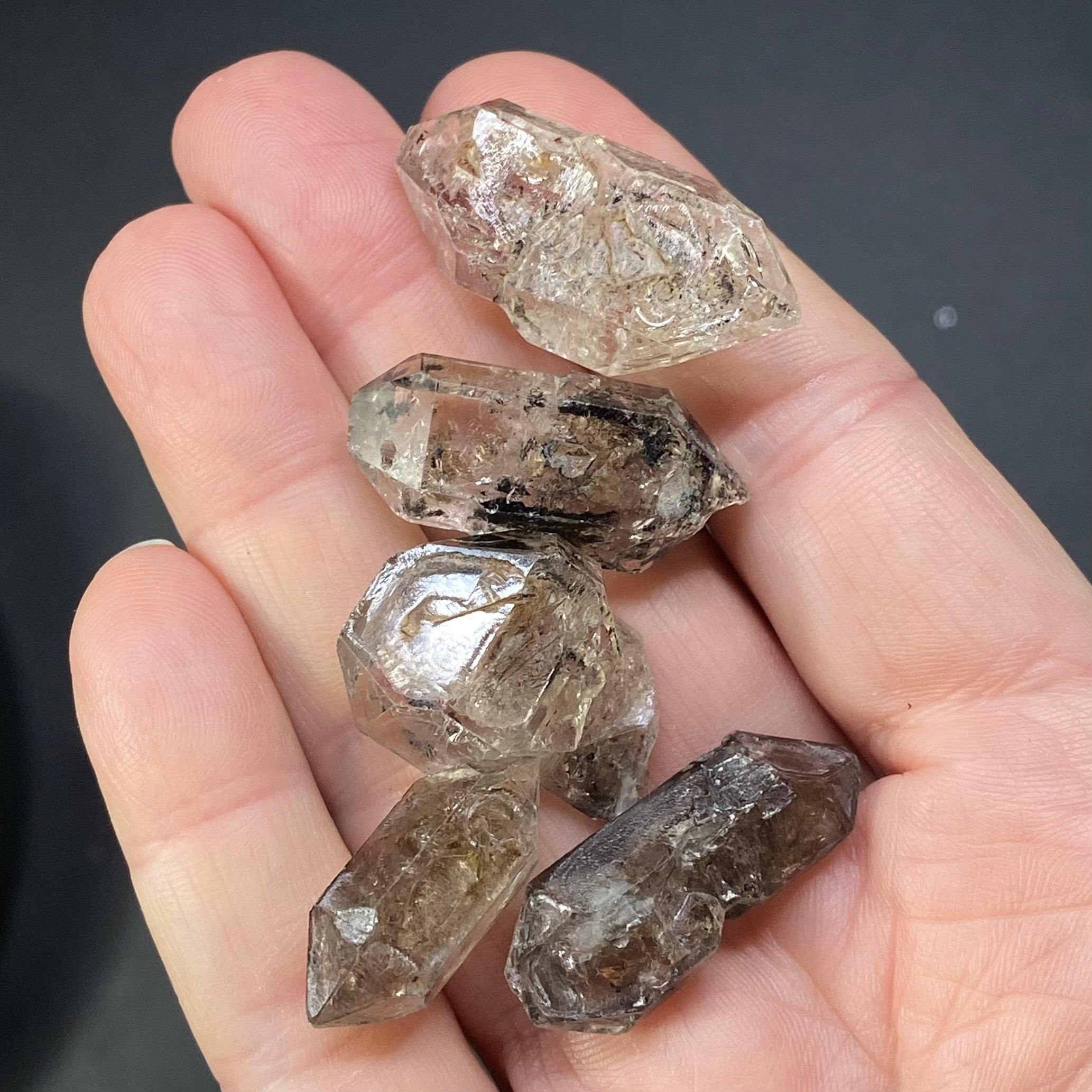 Fluorescent Petroleum Quartz Crystal Lot, 5 Pieces Large