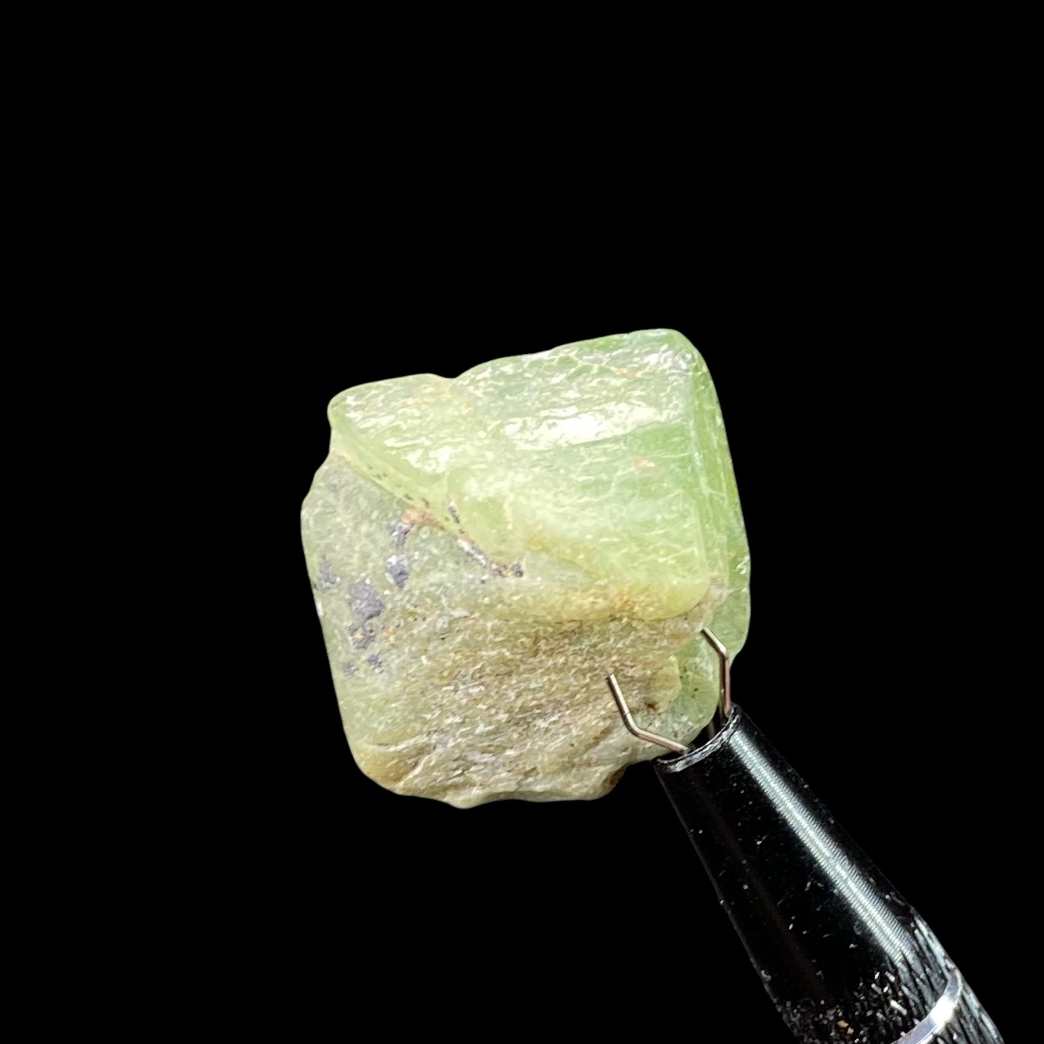 Terminated Peridot Crystal from Kohistan, Pakistan