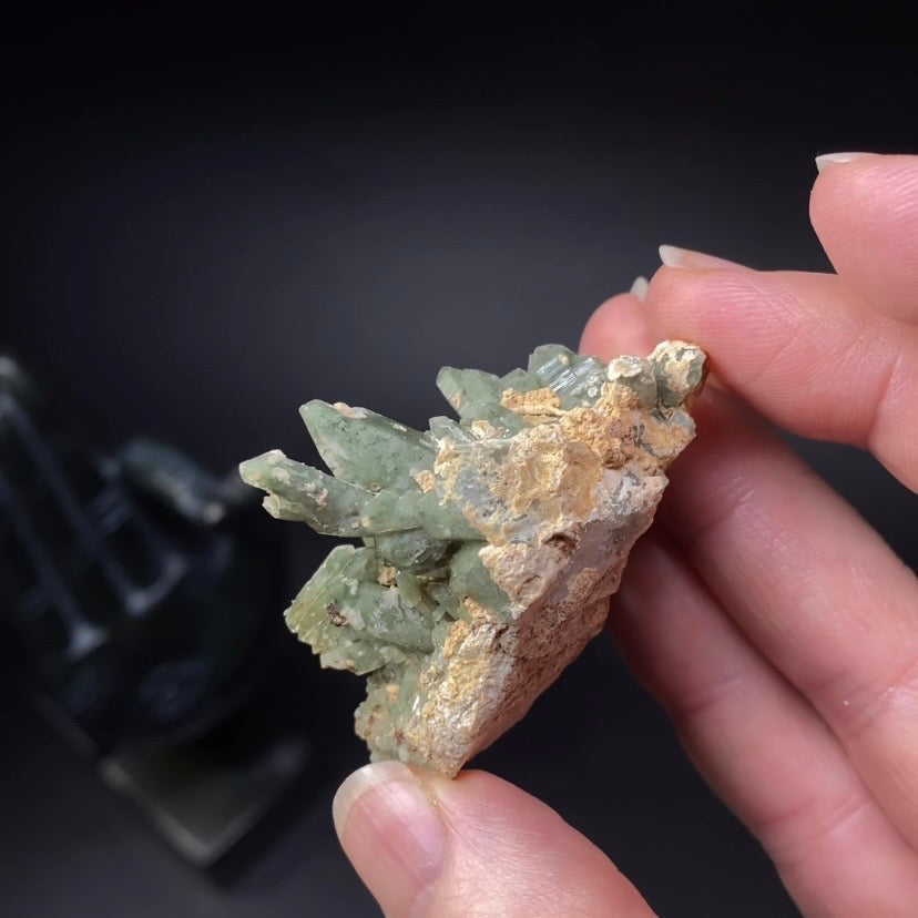 Lustrous Chlorite Included Quartz Cluster