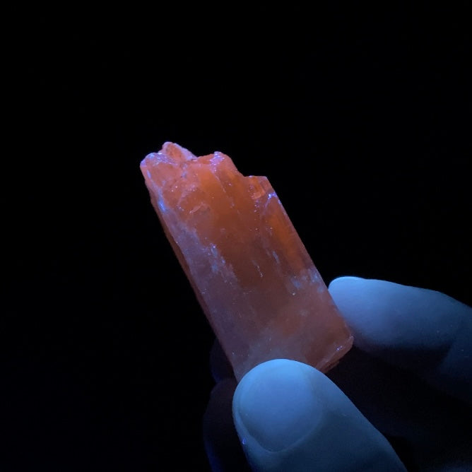 Yellow Spodumene Triphane Crystal Fluorescent Yellow Kunzite