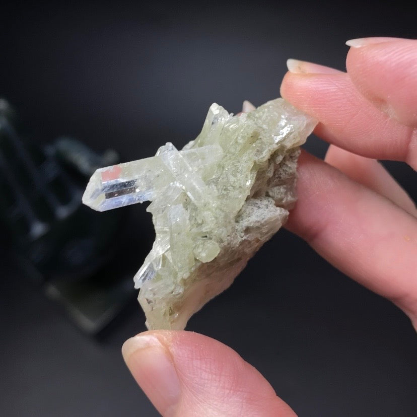 Small Chlorite Included Quartz Cluster
