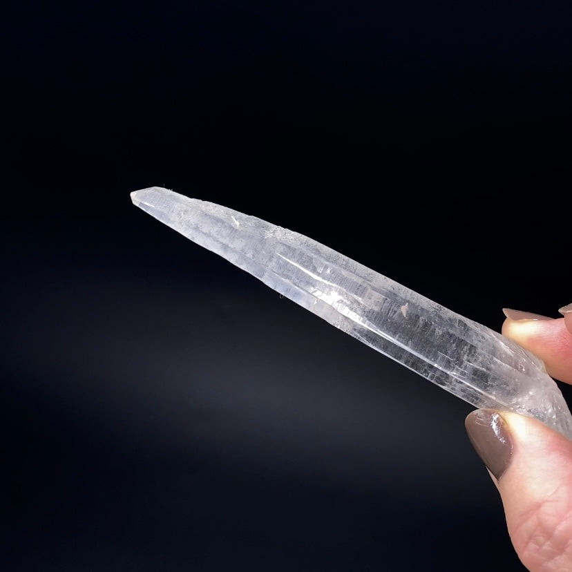 Tapered Laser Quartz Crystal with Macromosaic Markings, Corinto, Minas Gerais, Brazil