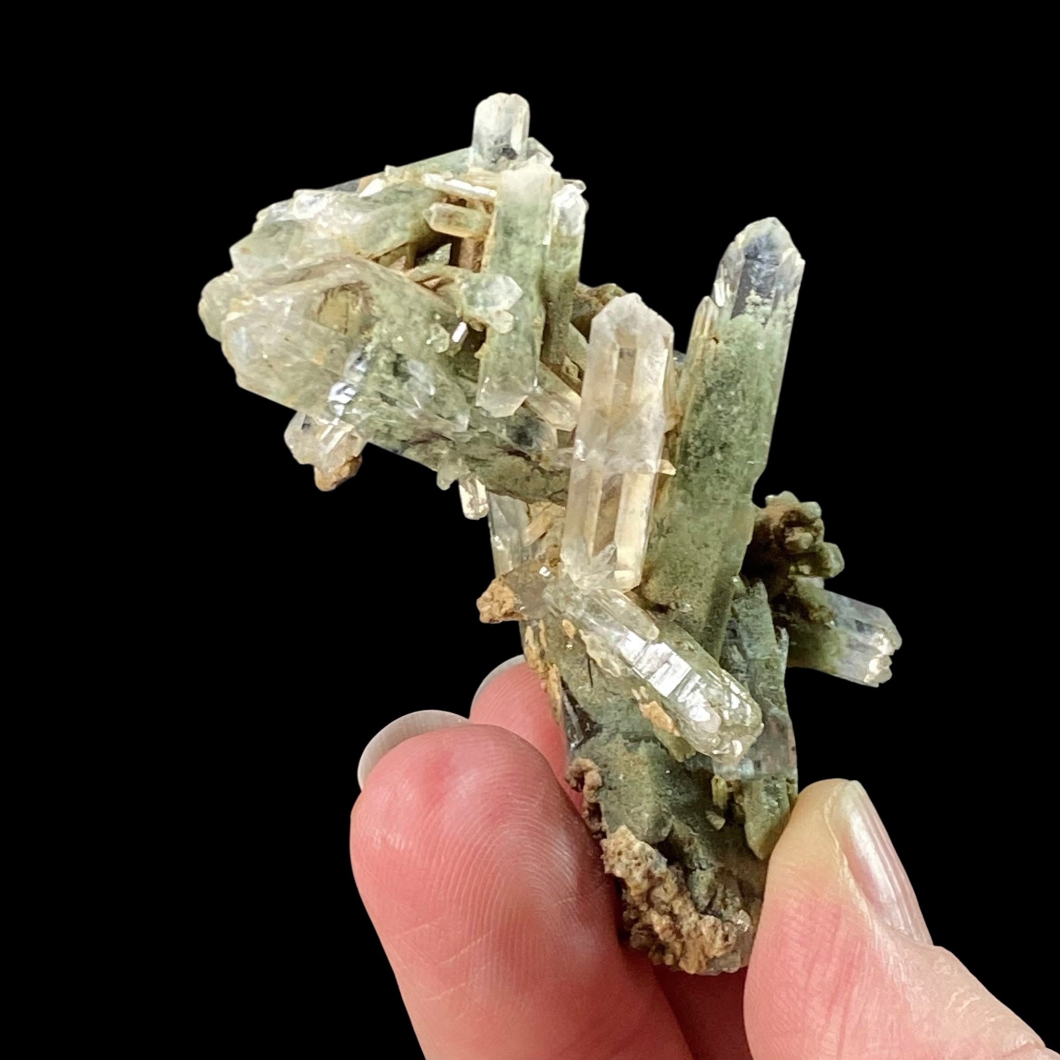 Chlorite Included Quartz Cluster