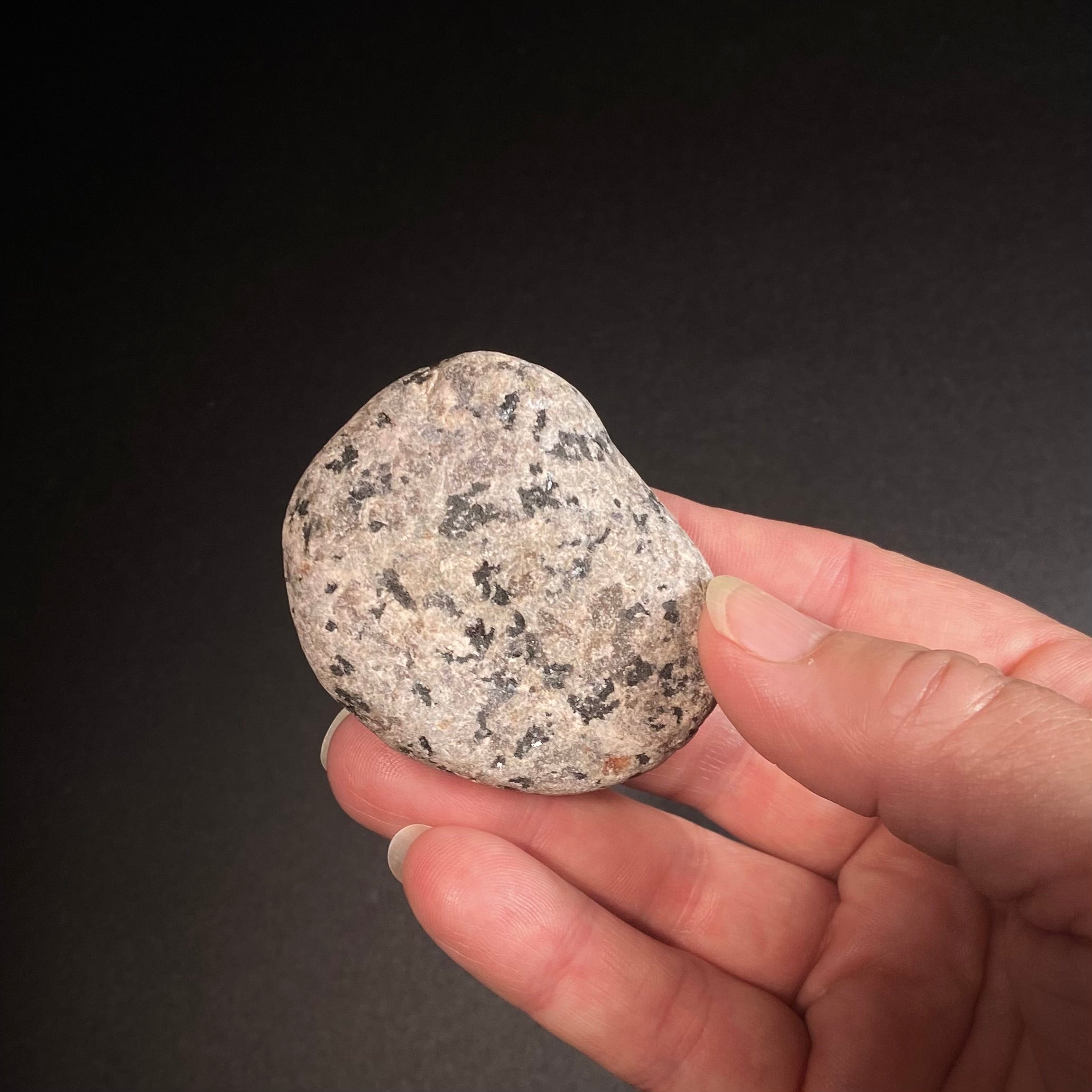 Yooperlite Fluorescent Sodalite with Syenite Yooper Stone