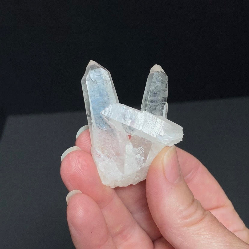 V Shaped Twin Quartz Crystal Cluster with a Bridge Crystal