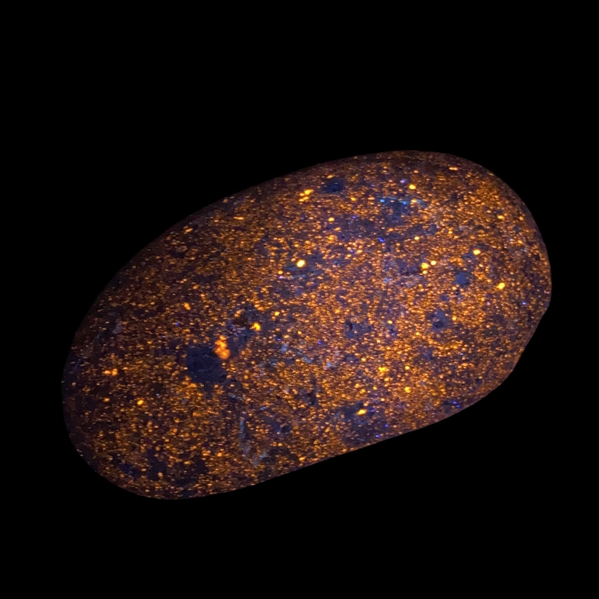Yooperlite Fluorescent Sodalite with Syenite Yooper Stone