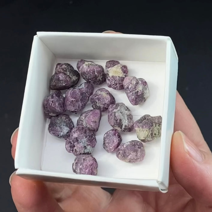 Pink Raw Corundum Ruby Sapphire Crystal 20 Gram Lot from Kashmir, Pakistan