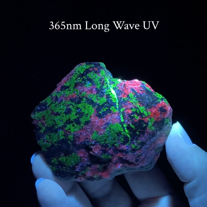 Willemite, Calcite & Franklinite Specimen with Unique Pattern