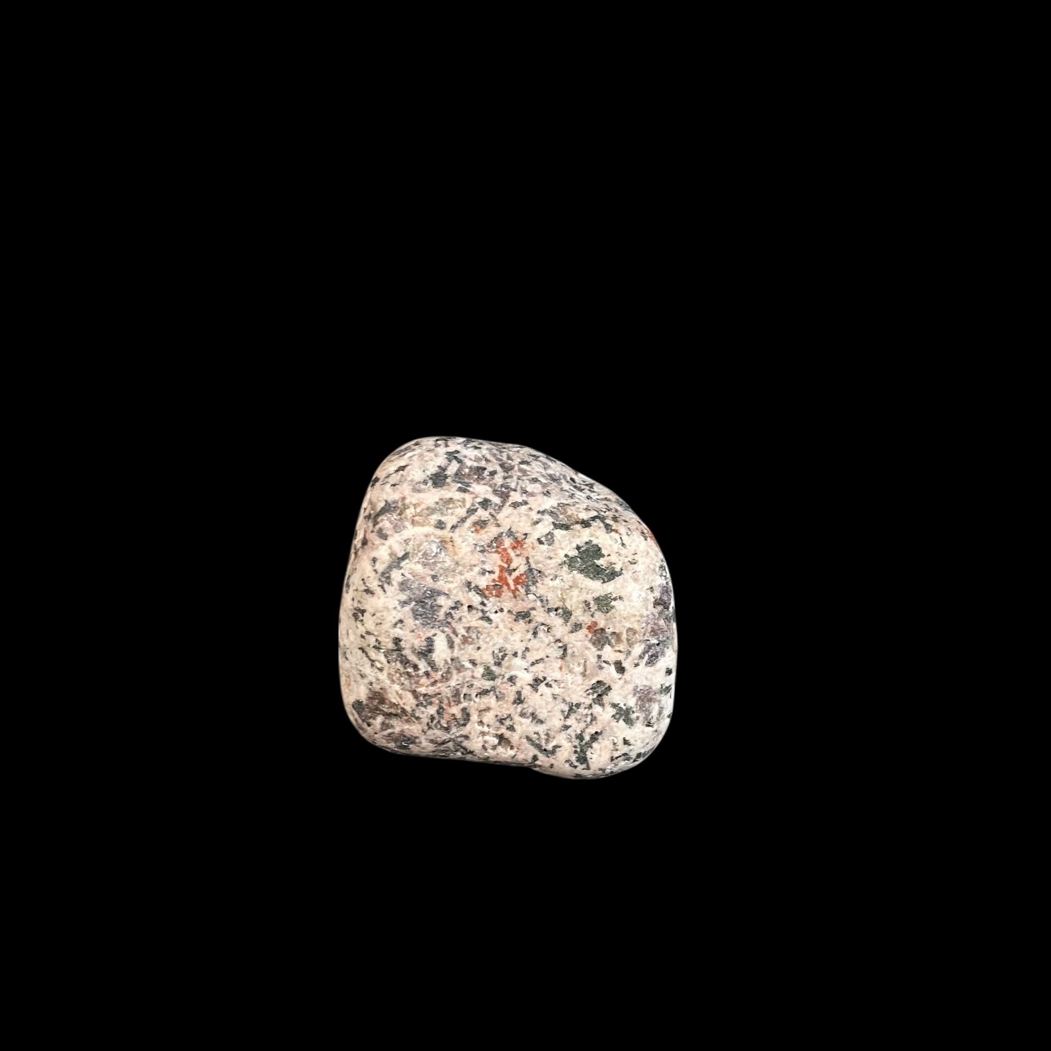 Yooperlite Fluorescent Sodalite with Syenite Yooper Stone