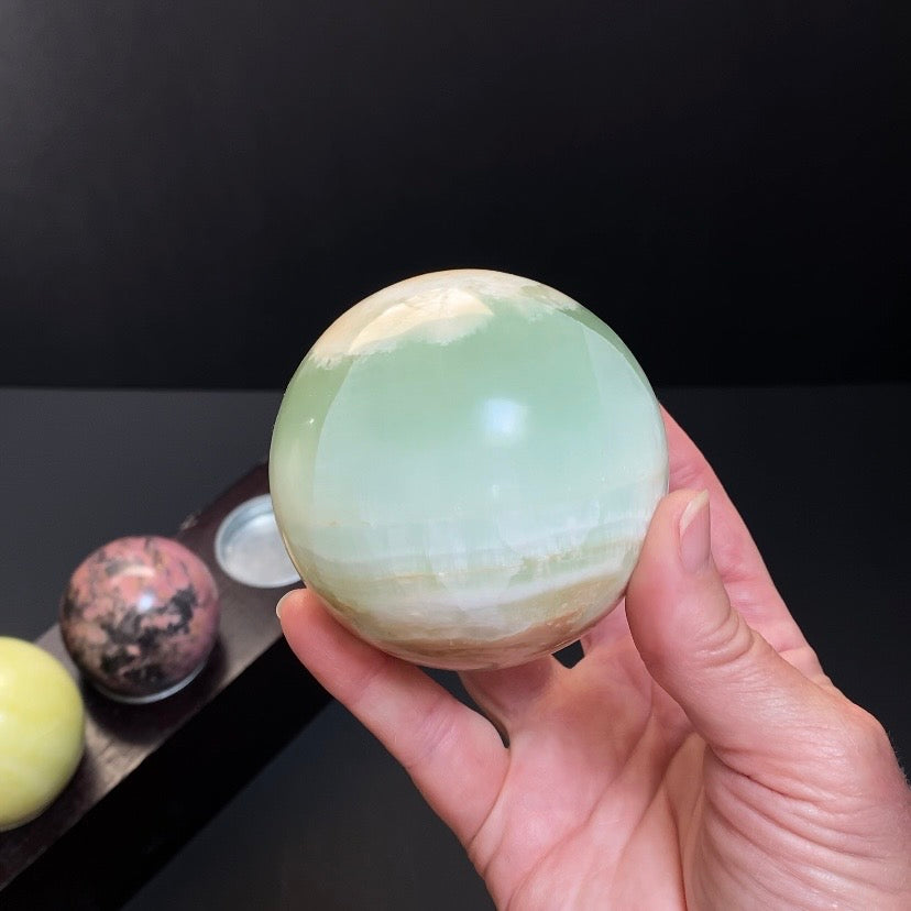 Caribbean Calcite Aragonite 70 mm Sphere