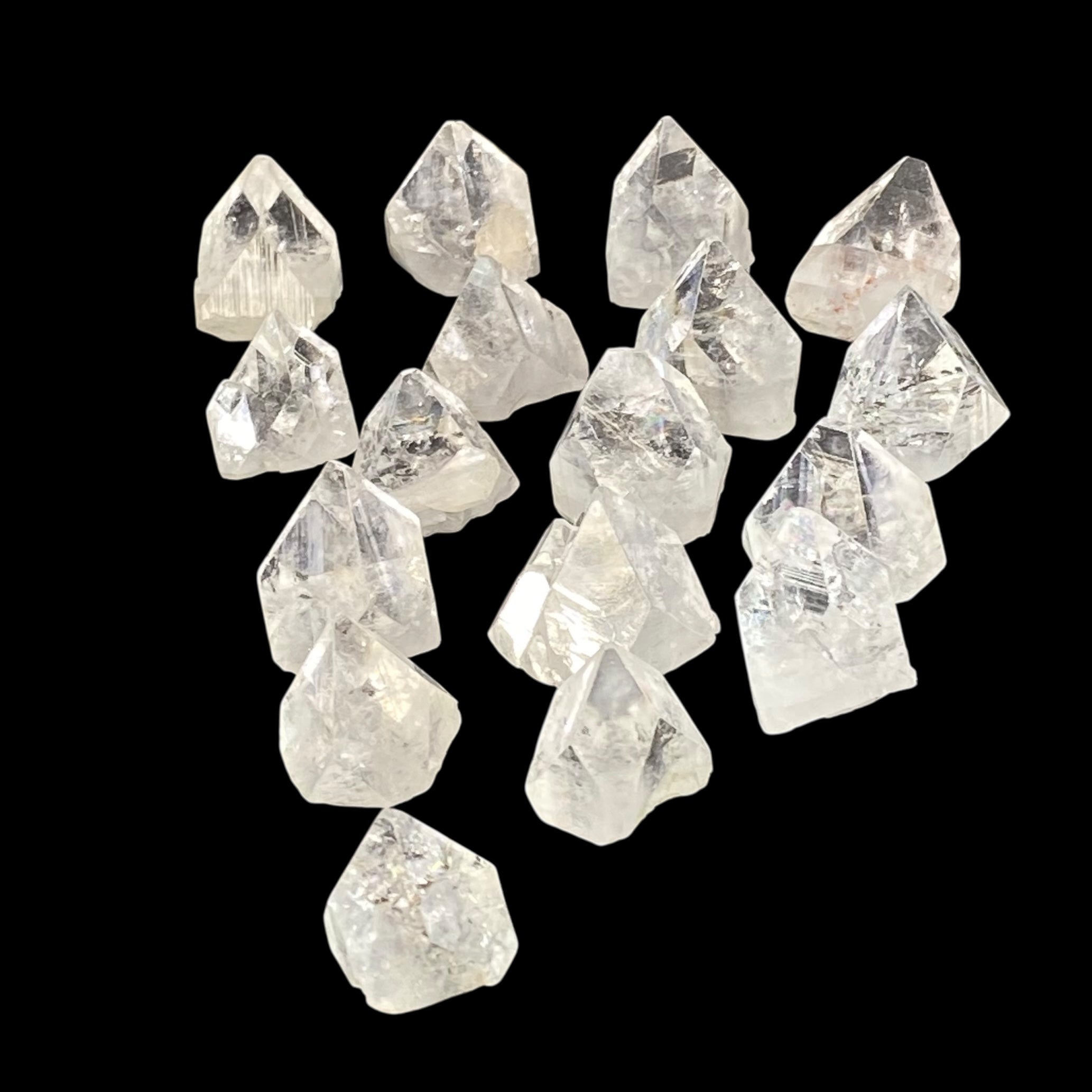 ONE Clear Apophyllite Crystal Point with Brilliant Luster, Four Sizes Available