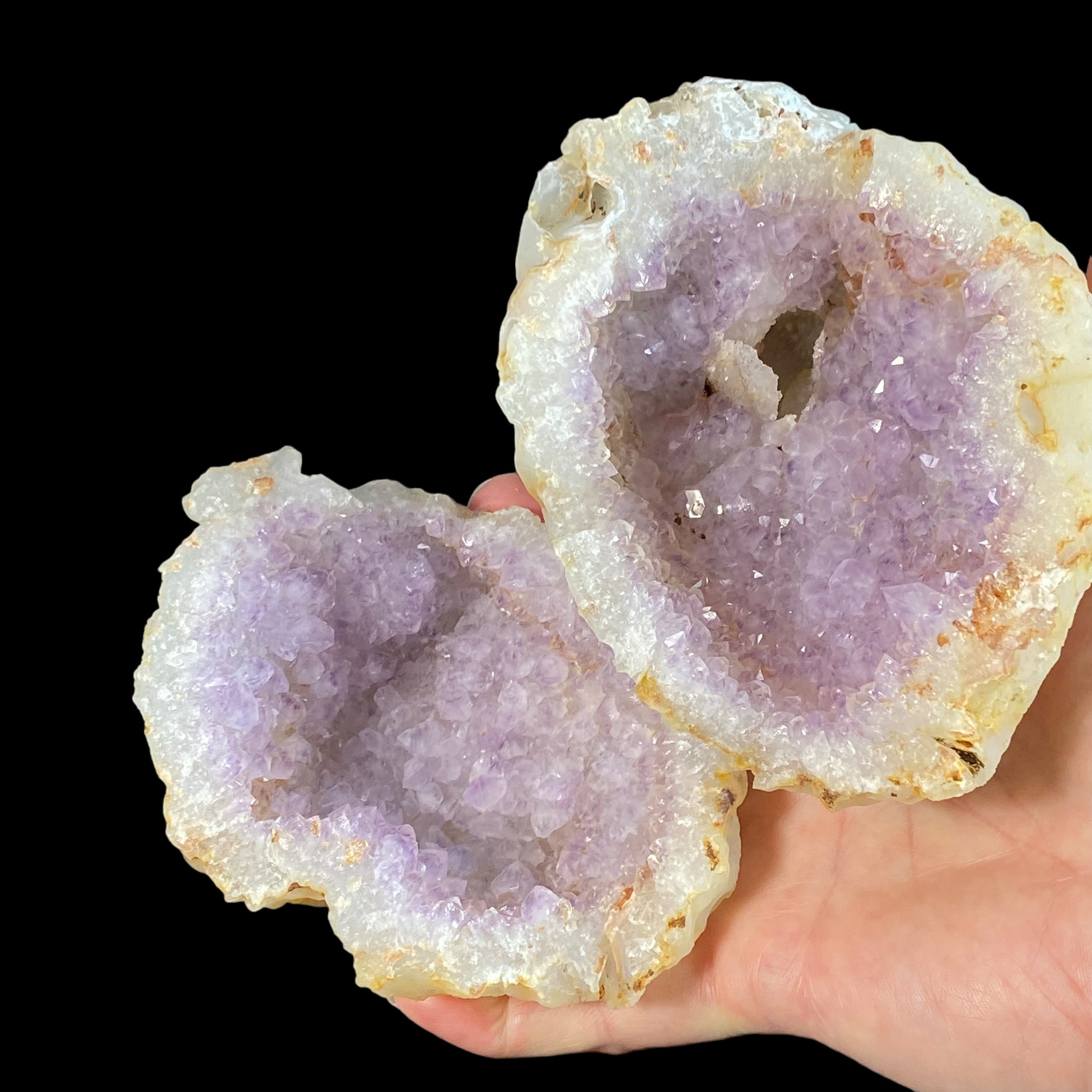 Complete Light Purple Amethyst Geode from Maharashtra, India