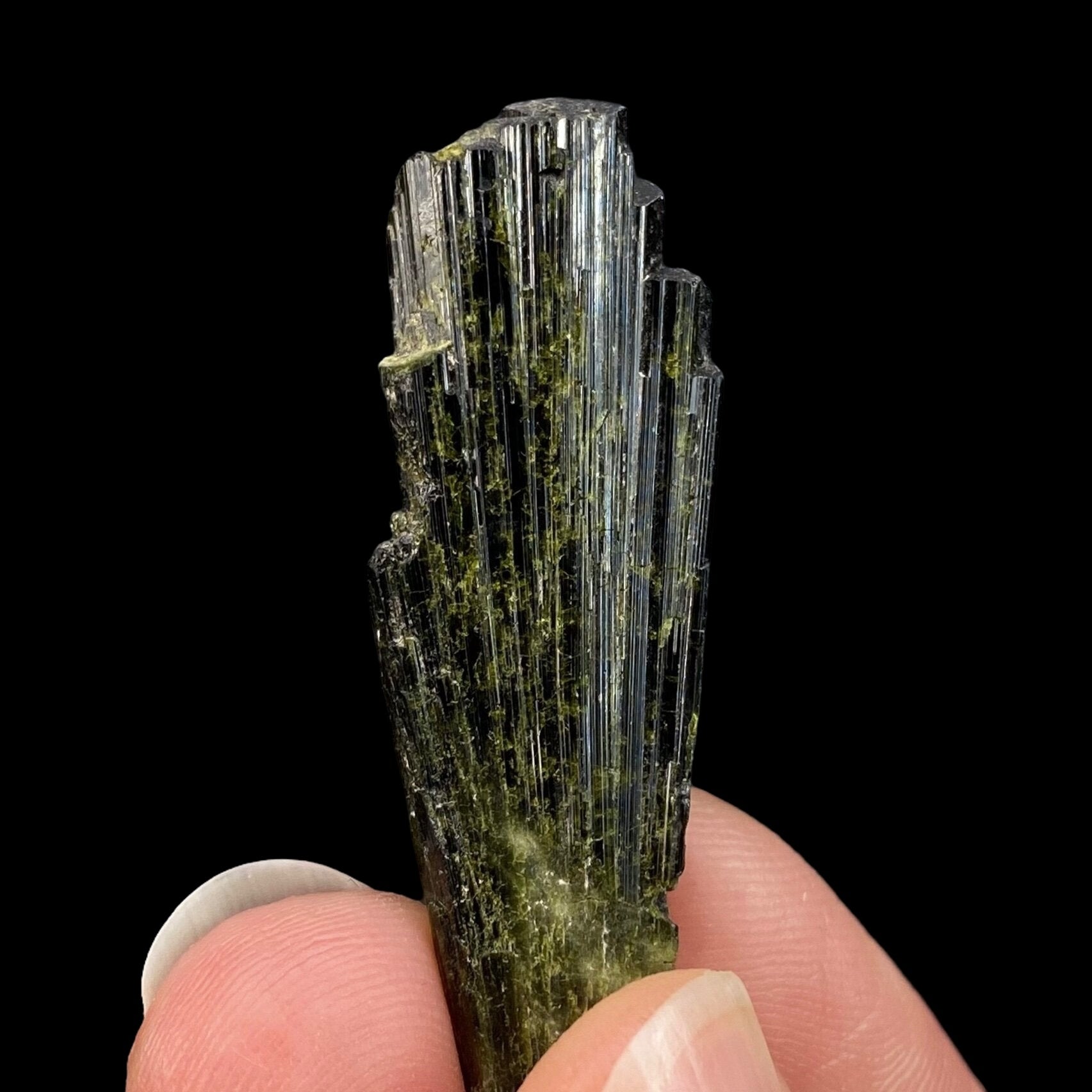 ONE (1) Epidote Fan Crystal Cluster