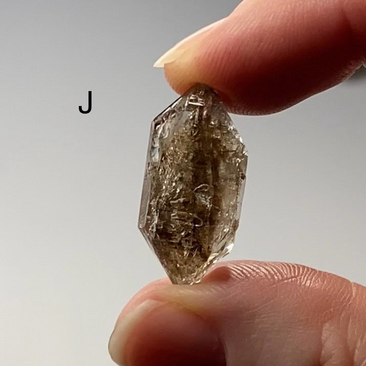 Large Petroleum Quartz Crystal with Fluorescence, Balochistan, Pakistan