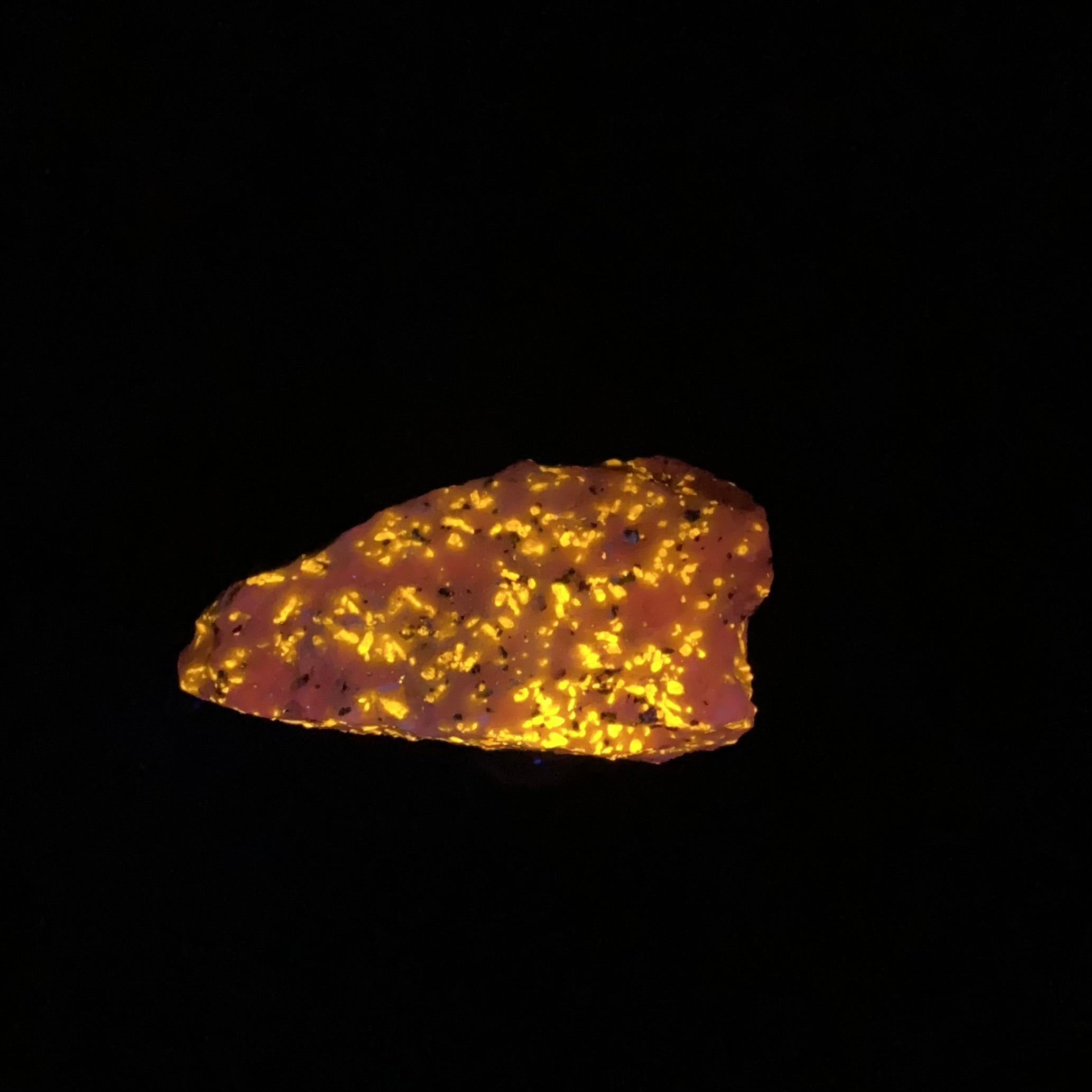 Fluorescent Wollastonite on Calcite, Nobel Pit, Sterling Hill Mine, New Jersey