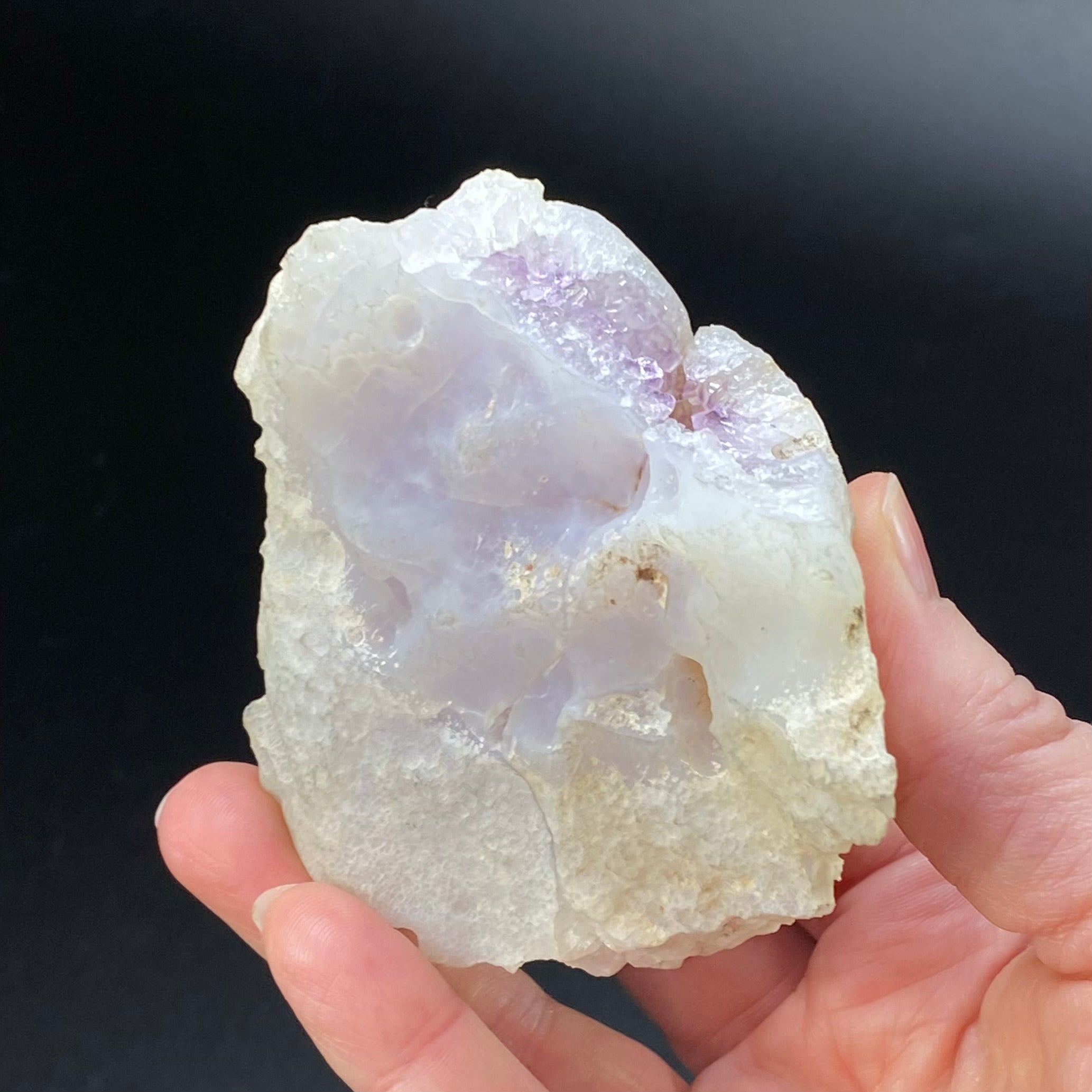 Complete Purple Amethyst Geode from Maharashtra, India