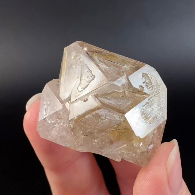 Double Terminated Fenster Window Quartz Crystal
