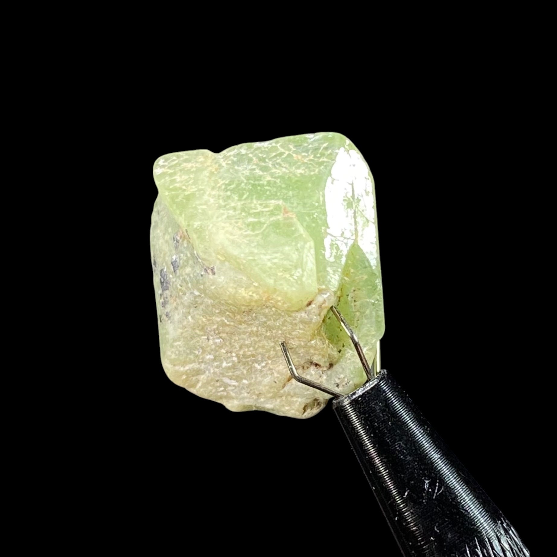 Terminated Peridot Crystal from Kohistan, Pakistan