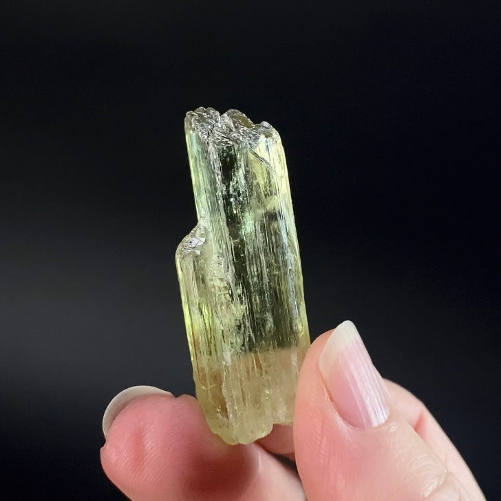Grade A Yellow Triphane Spodumene Crystal Yellow Kunzite