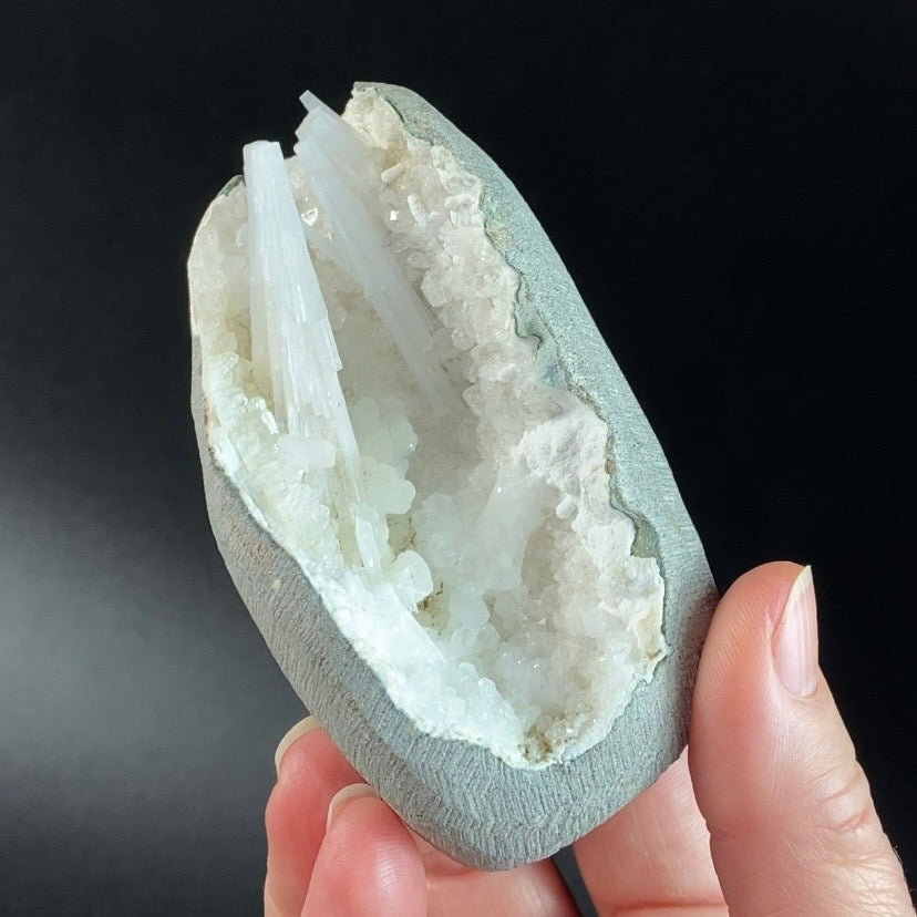 Scolecite with Apophyllite, Stilbite & Mordenite in Trimmed Basalt Geode Pocket